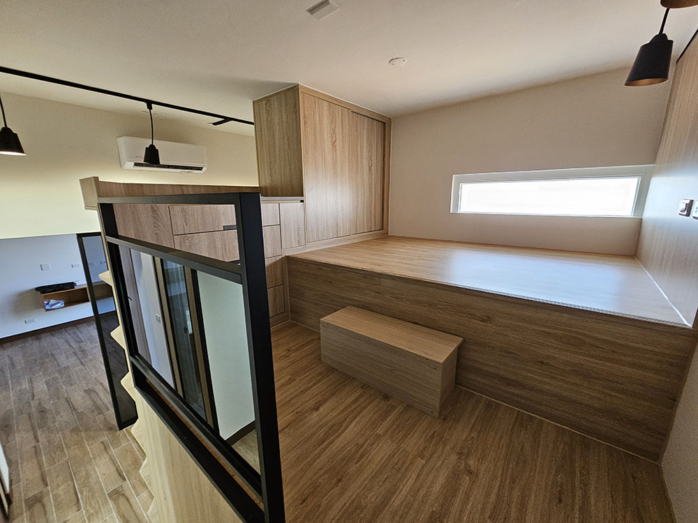 開箱│溫潤木質調色