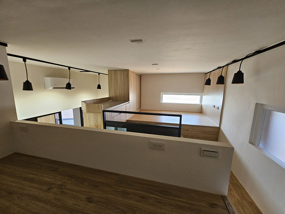 開箱│溫潤木質調色